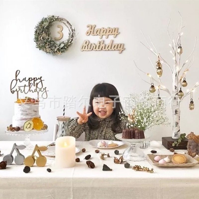 Chữ gỗ sinh nhật Happy Birthday hoặc Happy 100days phong cách Hàn Quốc