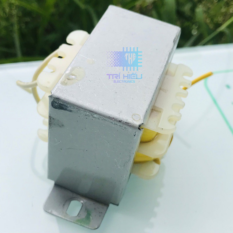 Biến áp 220V ra 30V 3A