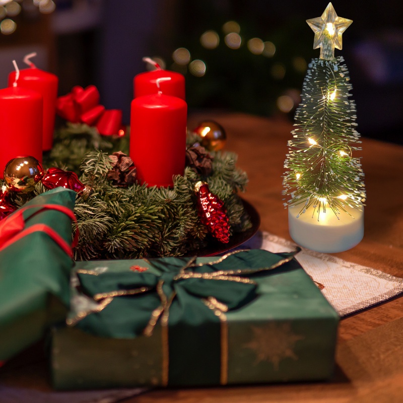 Bộ 3 Cây Thông Giáng Sinh Mini Có Đèn LED Phát Sáng Kèm Ngôi Sao / Quả Thông Nhỏ Trang Trí Cây Thông Noel