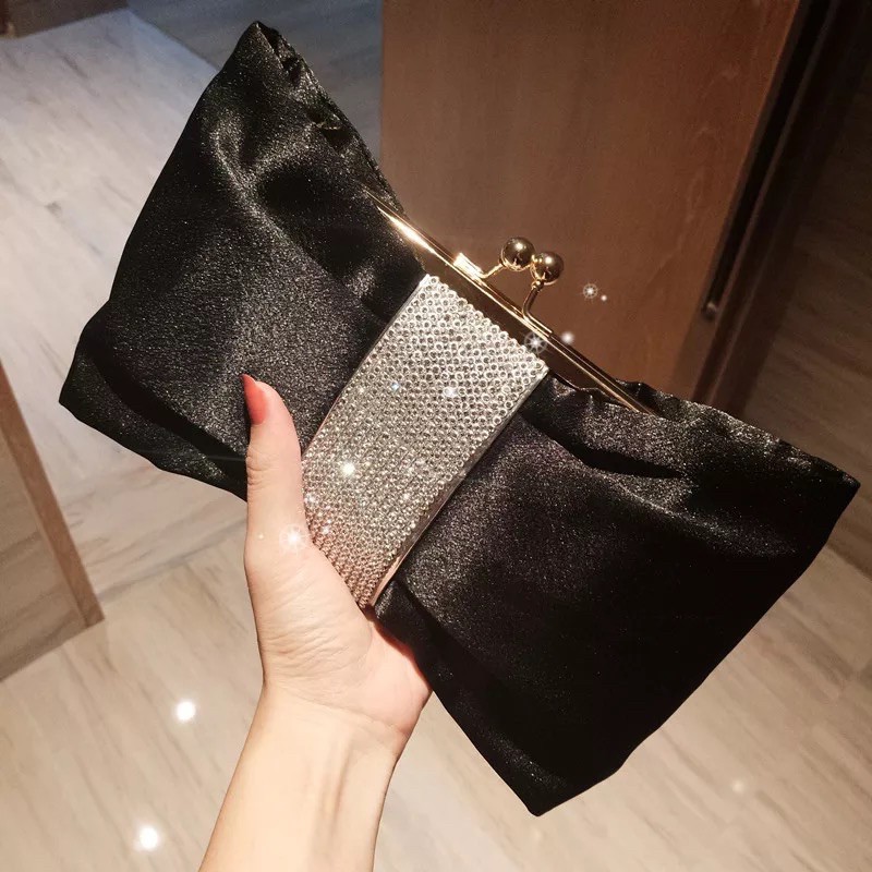 (có săn) Clutch ví đính đá sang chảnh