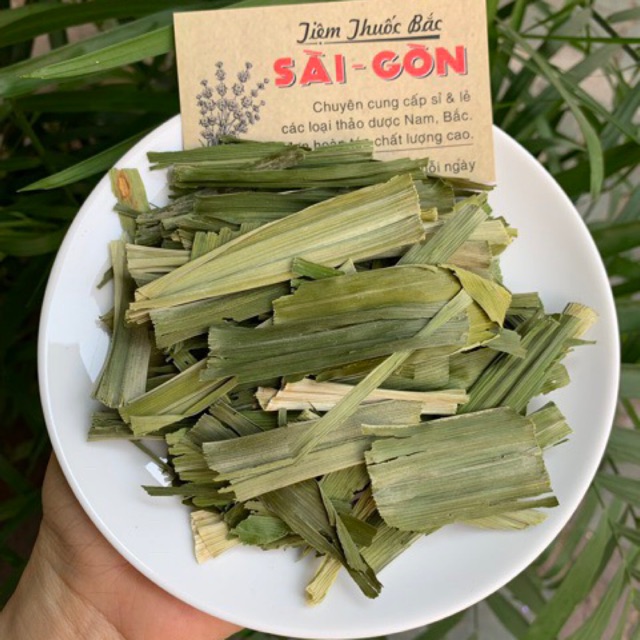 Lá Dứa - Lá Nếp Sấy Khô 100g (Hàng khô, thơm, đẹp)