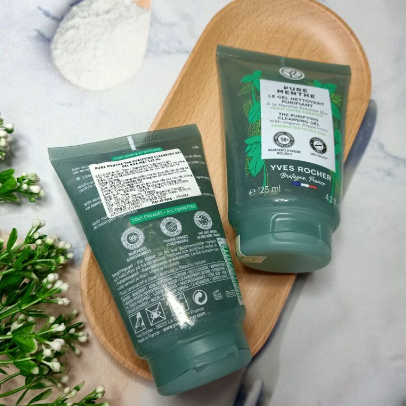 Gel Rửa Mặt cho da dầu Yves Rocher Purifying Cleansing Gel 125ml