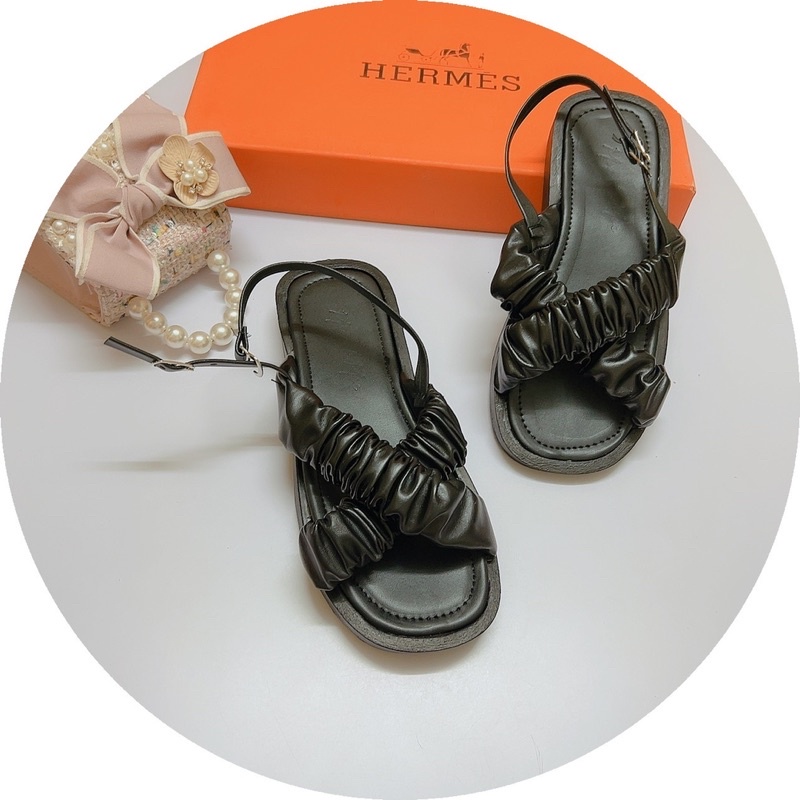 XẢ KHO , Dép quai hậu nhún chéo đế bánh mì đẹp xỉu