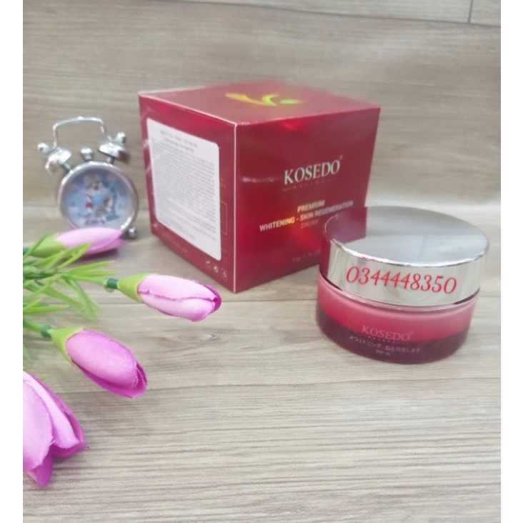 Kem Dưỡng Trắng Tái Tạo Da Chiết Xuất Nhụy Hoa Nghệ Tây Kosedo Nhật Bản 50gr