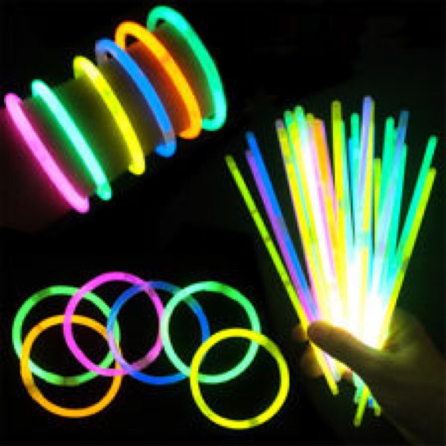 Que phát sáng glow stick- hộp 50 que lắp ráp thoải mãi luôn