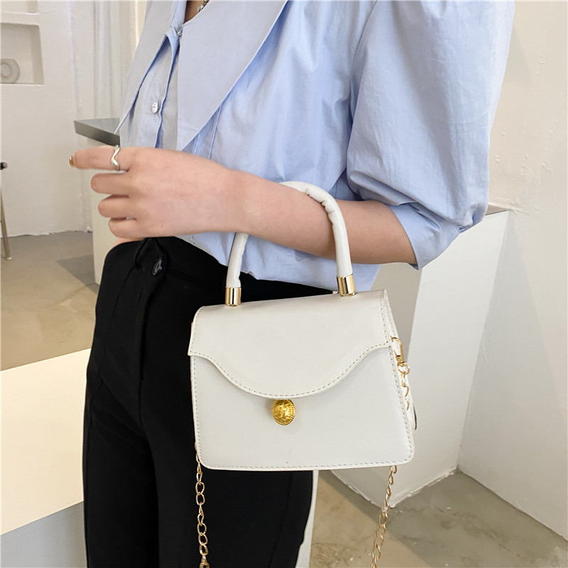 Túi đeo chéo IELGY phối dây mắc xích thời trang cho nữ