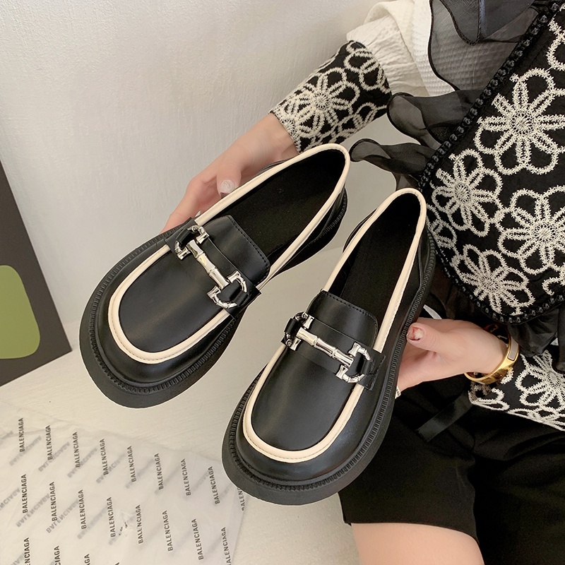 💘 Giày da kiểu dáng cổ điển cá tính thịnh hành cho nữ 💘 Giày nữ đế mềm  thoáng khí  💘  thiết kế mới