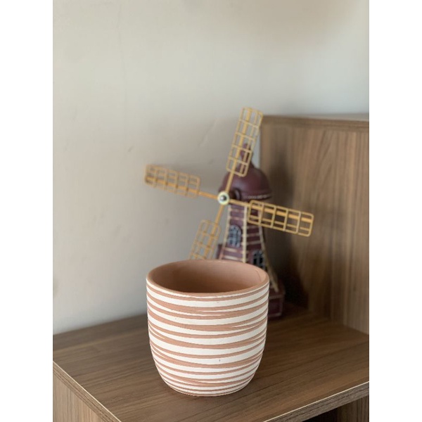 Chậu đất nung trứng vintage, giao mẫu ngẫu nhiên