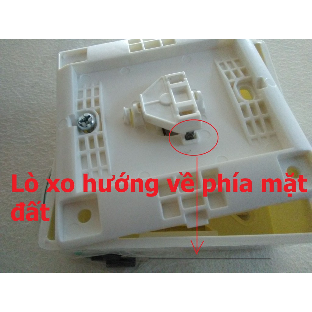 Chuông cửa 12V(có dây)(chuông+nút bấm+đế nhựa)