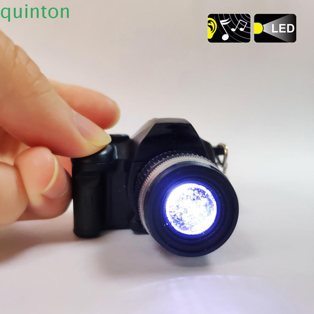 Móc Khóa Hình Máy Ảnh Đồ Chơi Dễ Thương Có Đèn Led Nhiều Màu