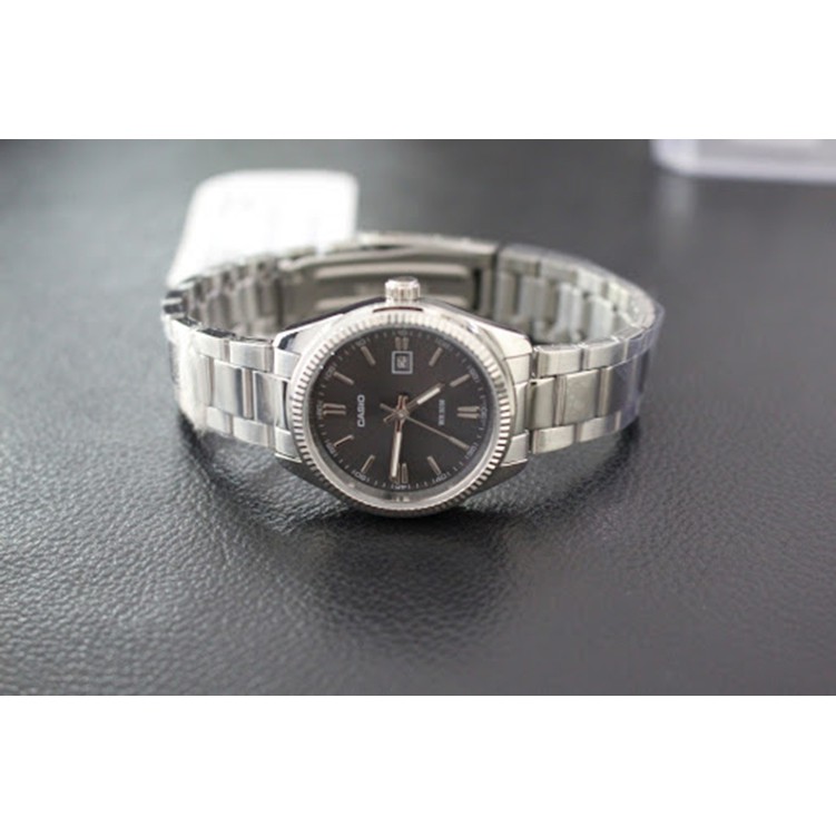 Đồng hồ nữ dây kim loại Casio Anh Khuê LTP-1302D-1A1VDF