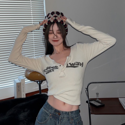 Áo Thun Lửng Tay Dài In Chữ Cái Mới