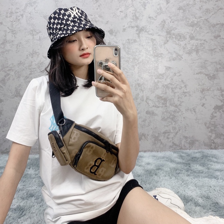 Túi đeo chéo , túi bao tử M.L.B NY Monogram Waist Bag - Black HÀNG  XUẤT DƯ FULL TEM TAG
