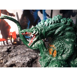 mô hình đồ chơi khủng long quái vật Godzilla. Kaiju Biollante. (hàng có sẵn).