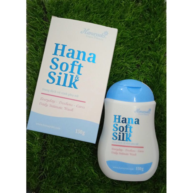 Dung dịch vệ sinh Hana Soft &amp; Silk