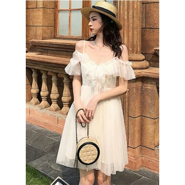 Đầm công chúa 2 dây trễ vai vôn lưới