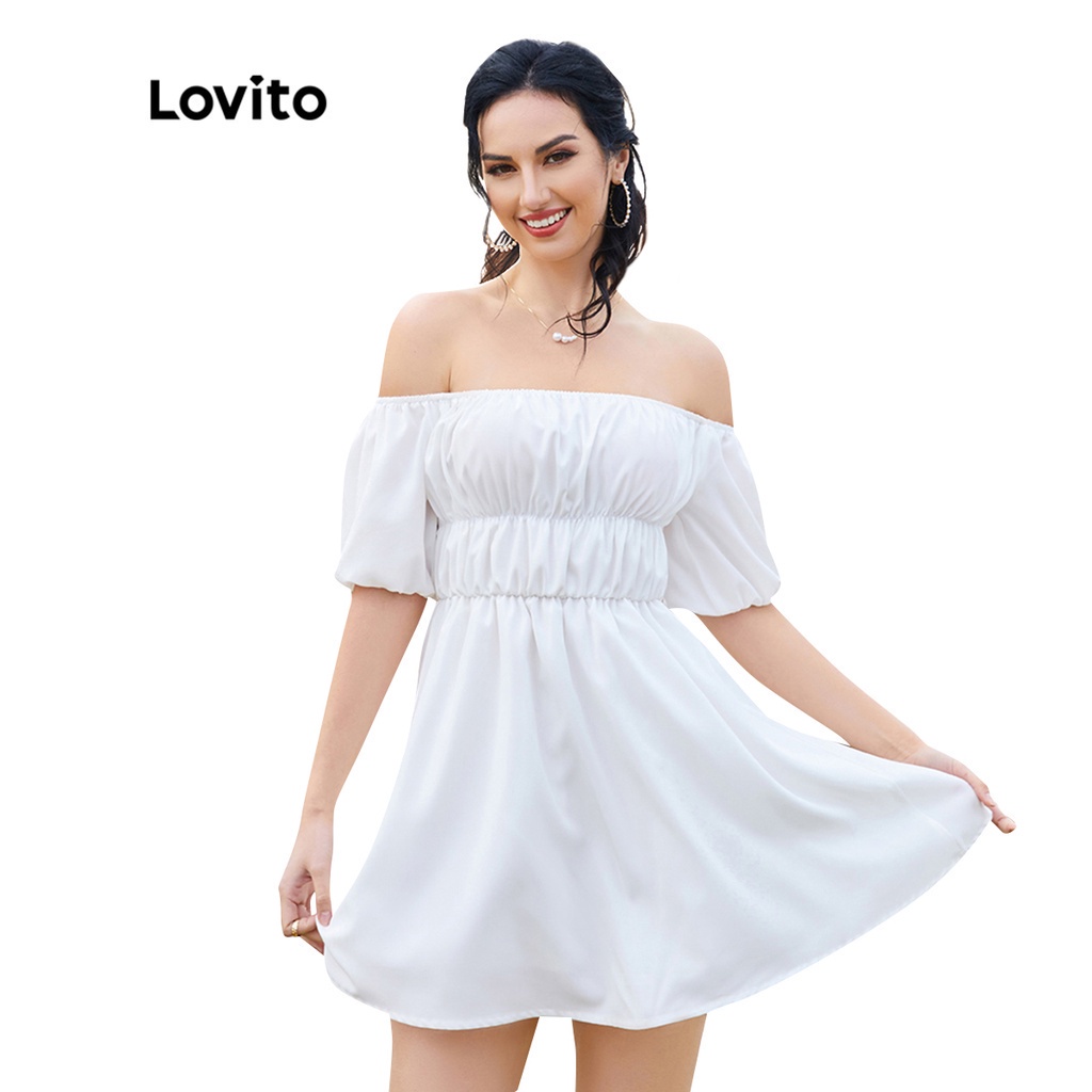 Đầm Lovito trễ vai tay phồng diềm xếp nếp màu trơn phong cách lãng mạn L12D11 (Màu trắng)