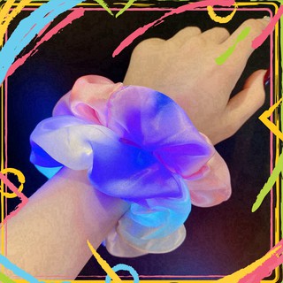 EW2 DHFS PVN18027 Cột tóc scrunchies phát sáng T2 8 EW