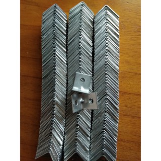 Ke vuông 2 lỗ/ ke góc đều 18mm