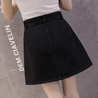 Chân Váy Denim Dáng Chữ A Phối Nút