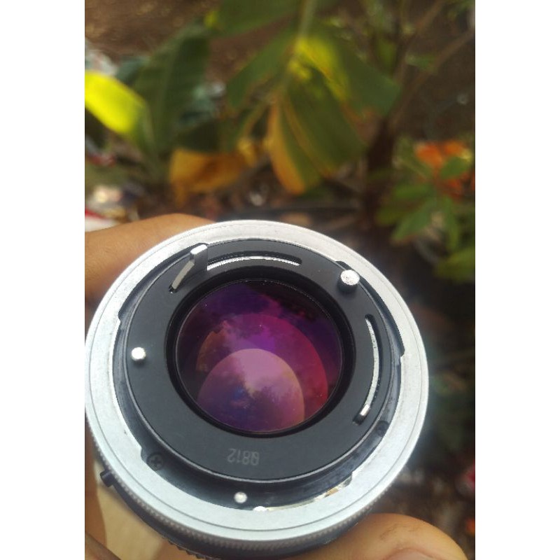 Lens MF Canon 50mm F1.4 chụp chân dung