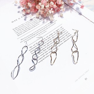 khuyên tai xoắn 3 số 8
