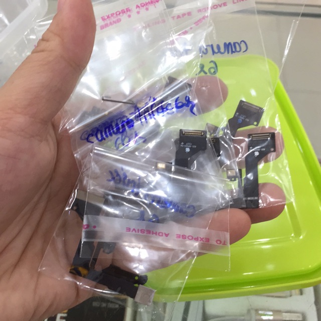 Camera trước 6S
