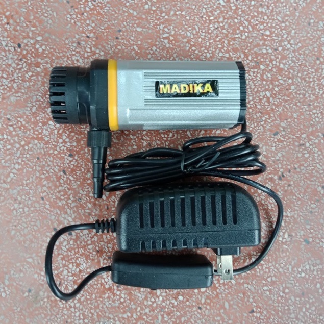 Máy bơm nước mini 12v MADIKA -