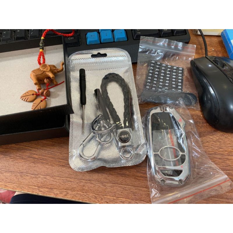 KIA Ốp khoá kim loại lót cao su Vỏ bảo vệ chìa khóa KIA CERATO 2021