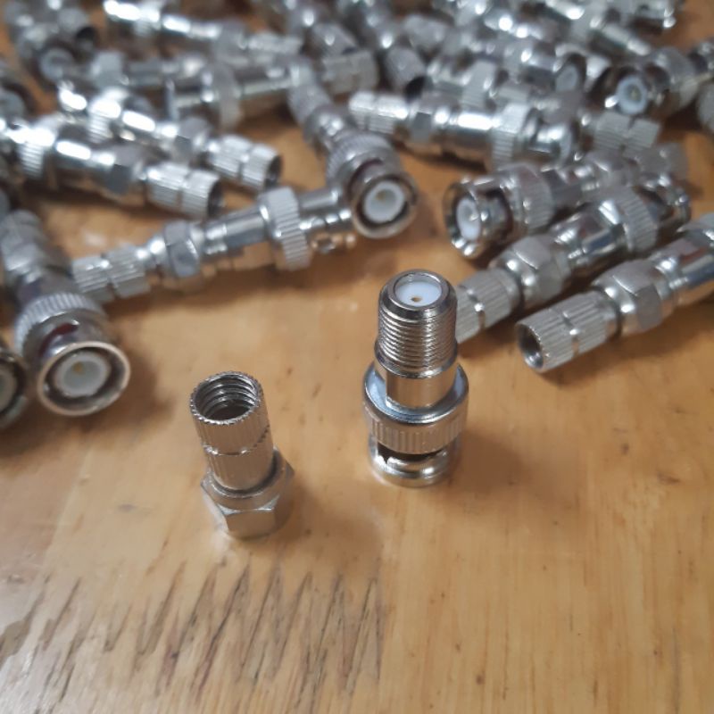 Jack BNC F5 loại tốt-Jack BNC kết nối camera với cáp đồng trục loại tốt, lõi đồng.