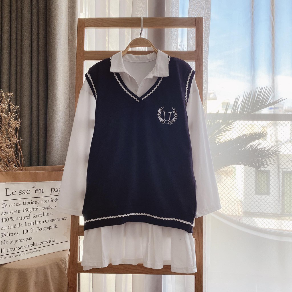 SET ĐẦM POLO TRẮNG PHỐI CHÂN XẾP LI + ÁO GILE GÂN NAVY VIỀN | BigBuy360 - bigbuy360.vn