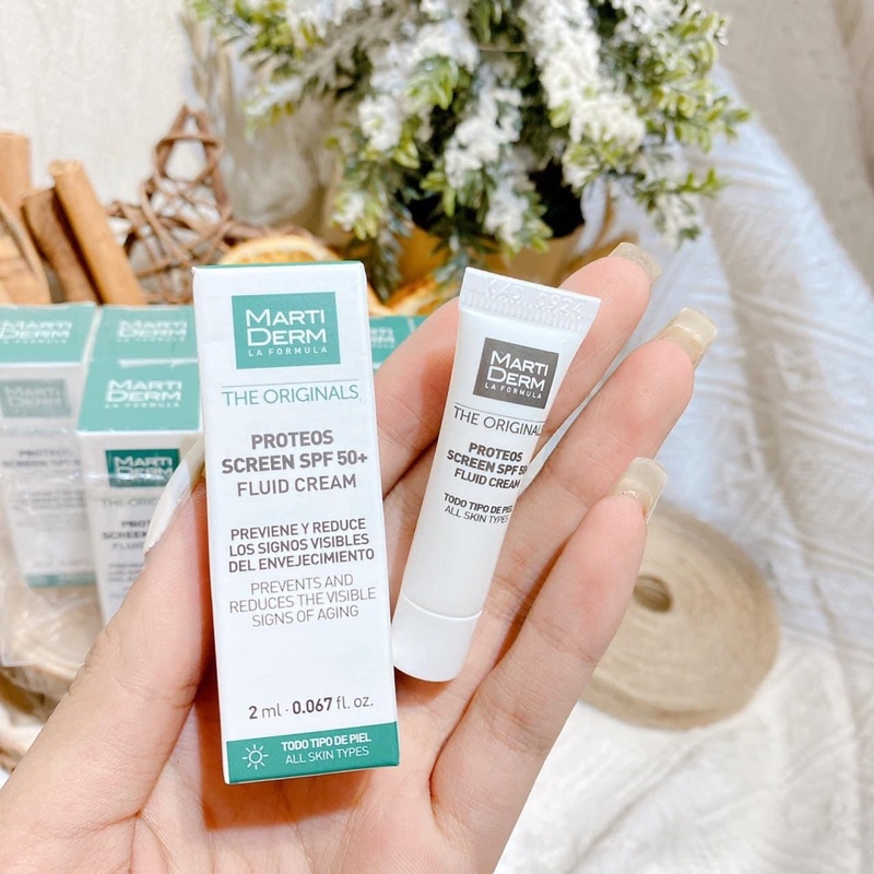 Kem chống nắng Marti Derm mini 𝐏𝐫𝐨𝐭𝐞𝐨𝐬 𝐒𝐜𝐫𝐞𝐞𝐧 𝐒𝐏𝐅 50+