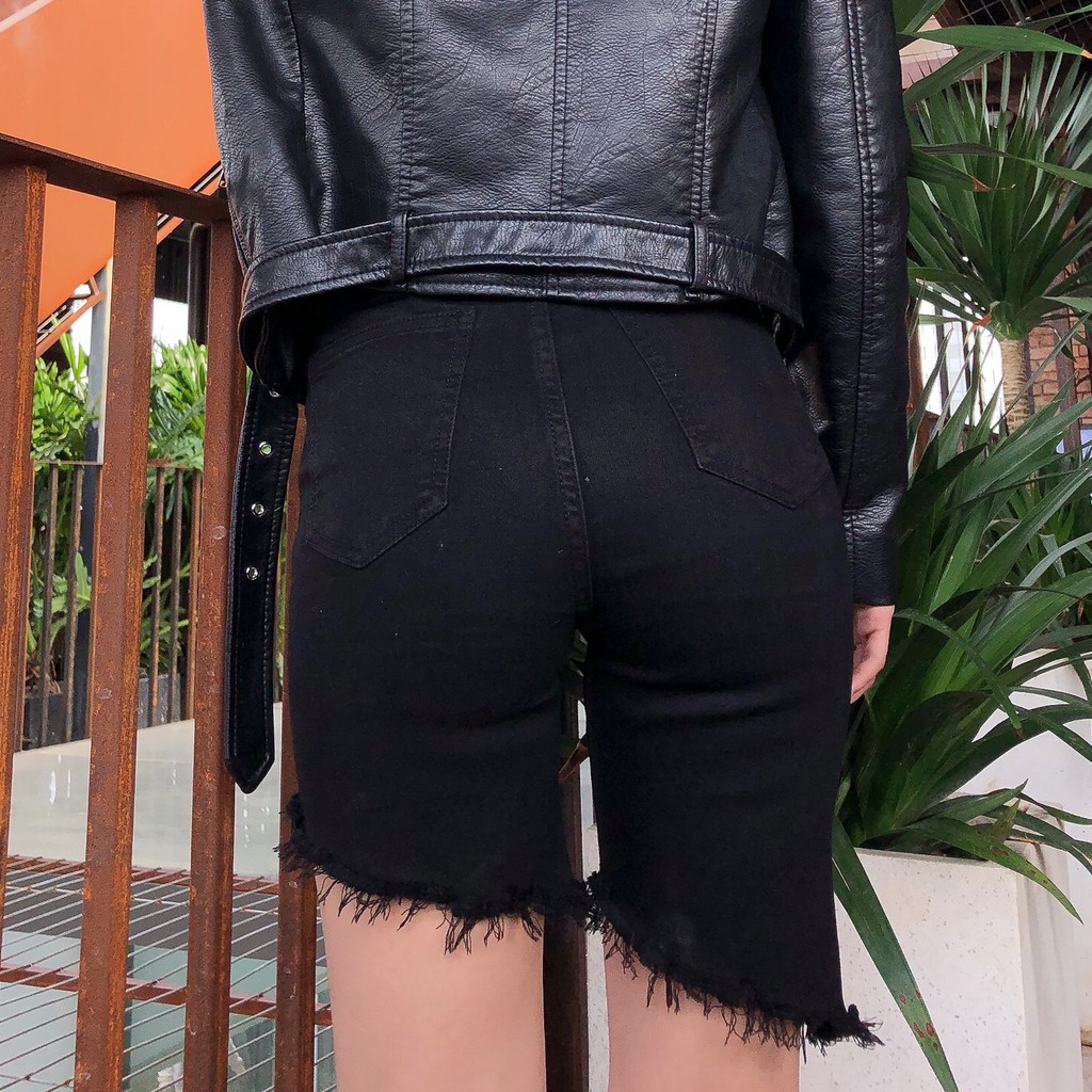 Quần short đen cắt lai xéo 20decemberjeans_9933