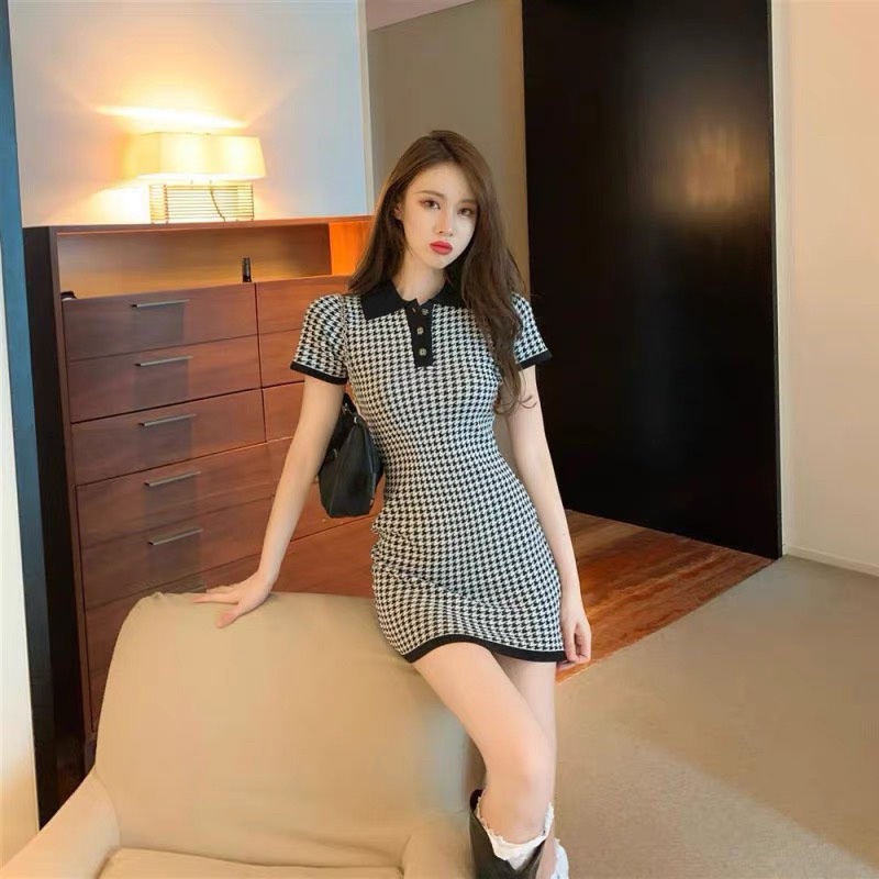 Đầm len qc cổ bẻ