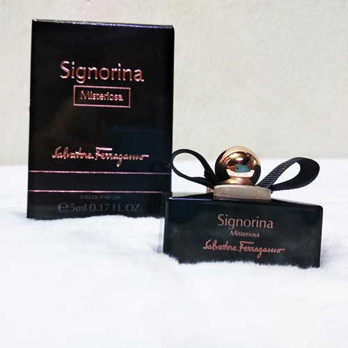 Nước Hoa Signorina Đen EDP Mini 5ml