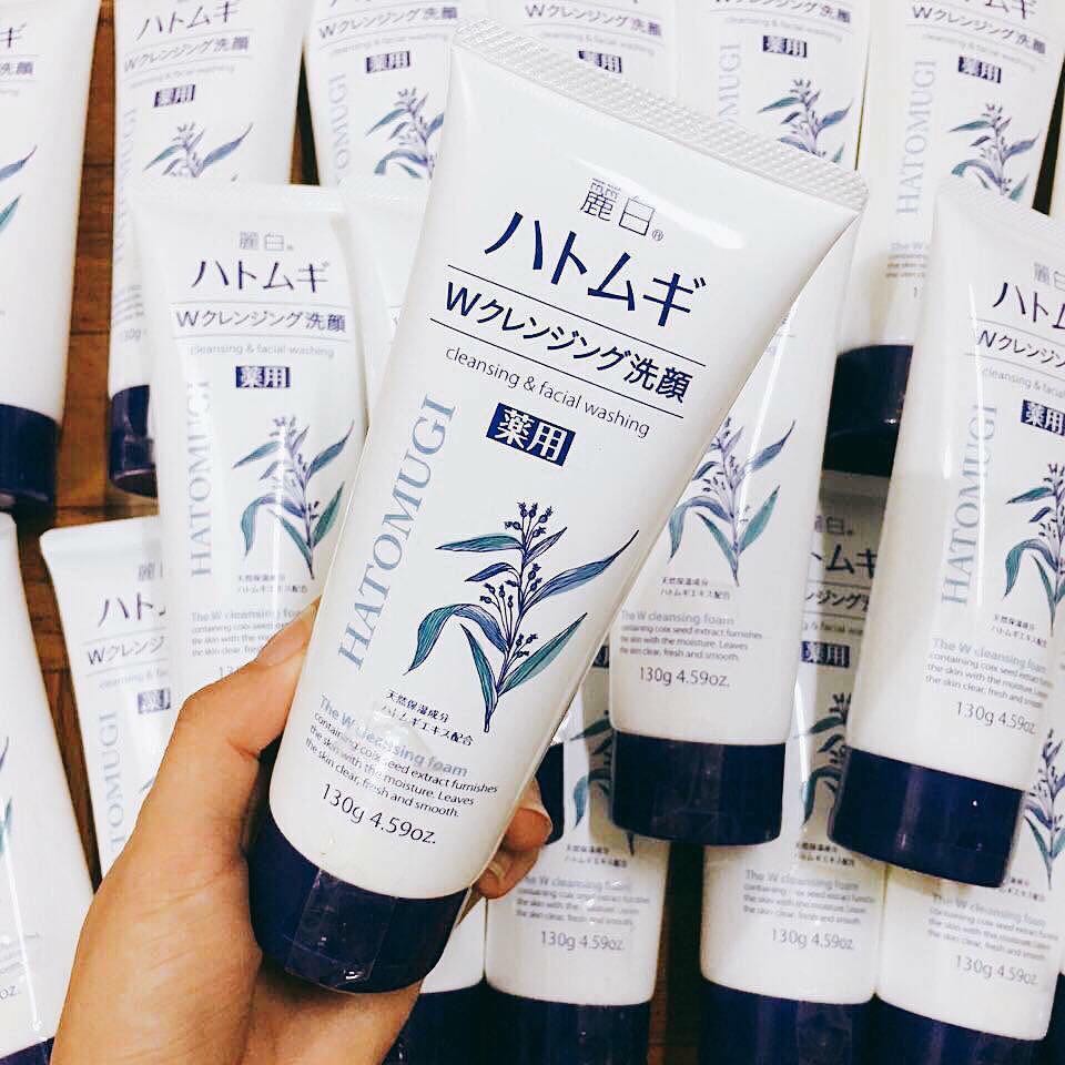 Sữa Rửa Mặt Trắng Da Ý Dĩ Hatomugi Naturie Nhật Bản 170g