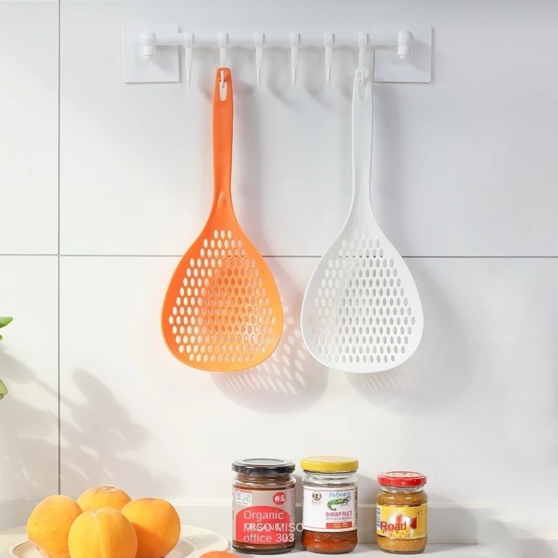 Muỗng Lọc Cán Dài Bằng Nylon Chịu Nhiệt Cao Chống Bỏng Đa Năng Tiện Dụng Cho Nhà Bếp