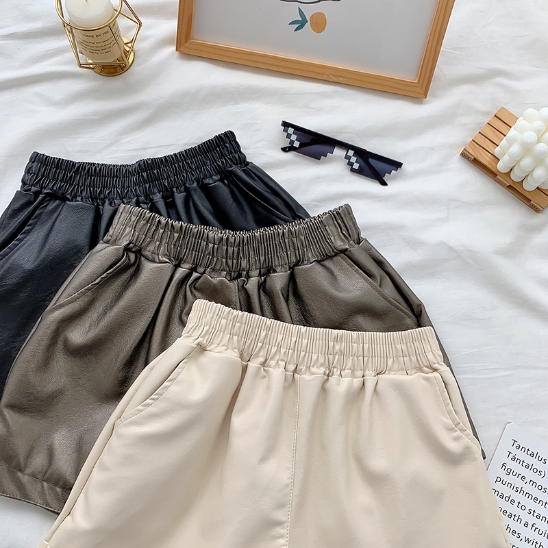 Quần short da lưng cao ống rộng thời trang cá tính | BigBuy360 - bigbuy360.vn