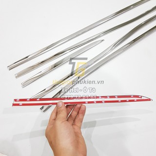 [Hàng mới về] Bộ Nẹp viền cong kính, Chân kính INOX dành cho xe Nissan Terra
