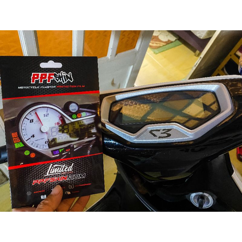 PPF xe điện YADEA S3 .... UPPF miếng dán bảo vệ mặt đồng hồ xe điện YADEA S3 , xước tự phục hồi vết xước