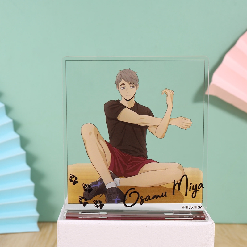 Mô hình để bàn trang trí hình nhân vật anime chơi bóng chuyền