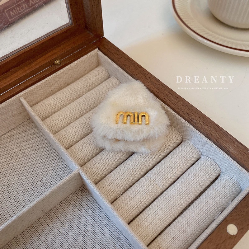 Kẹp Tóc Hình Cá Mập / Chữ min Furry Kiểu Hình Học Dễ Thương Thời Trang Thu Đông Hàn Quốc