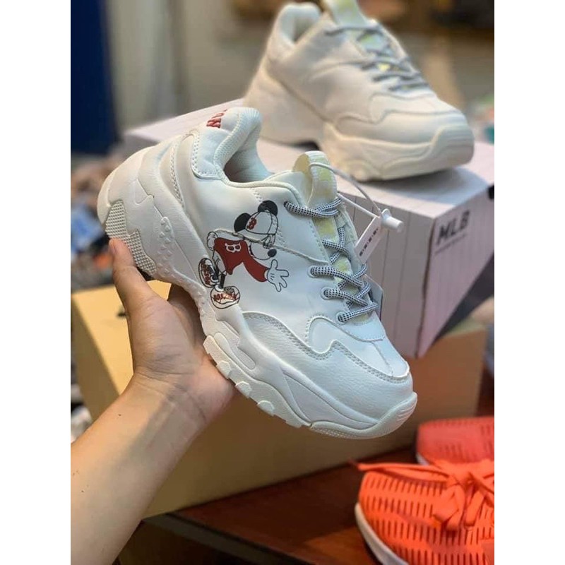 Giày Sneaker trắng hình chuột mickey độn đế 7 phân