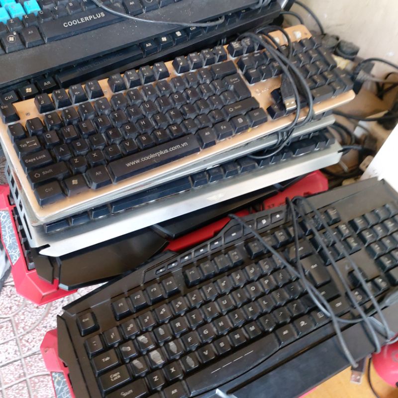 Old keyboard - Bàn phím cũ cao cấp xịn có dây cổng usb nhiều hãng giao ngẫu nhiên