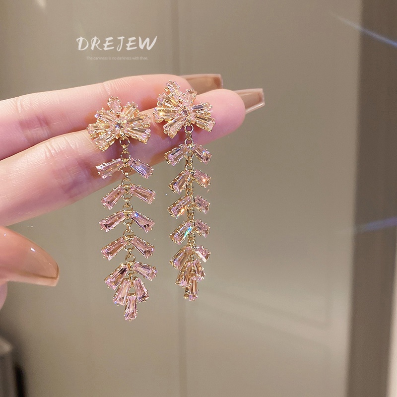 Khuyên tai DREJEW 1 tua rua dáng dài bằng bạc đính đá zircon sang trọng