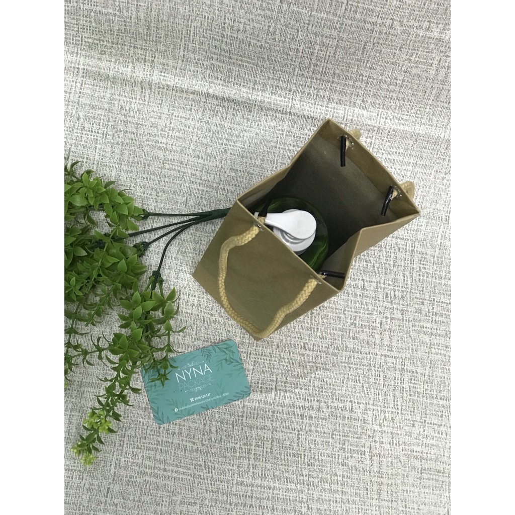 Túi giấy 09 vuông cao 8.5*26*8.5cm
