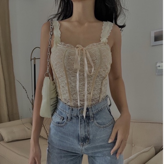 Áo croptop ren phong cách vintage | BigBuy360 - bigbuy360.vn