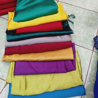 Set phi lụa