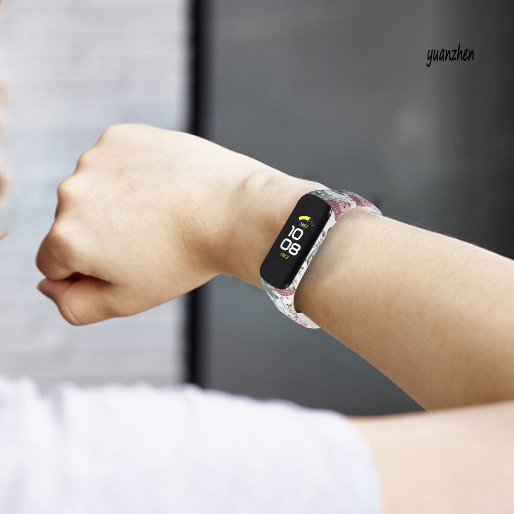 Dây Đeo Tpu Họa Tiết Nhiều Màu Cho Đồng Hồ Samsung Galaxy Fit 2 Sm-R220