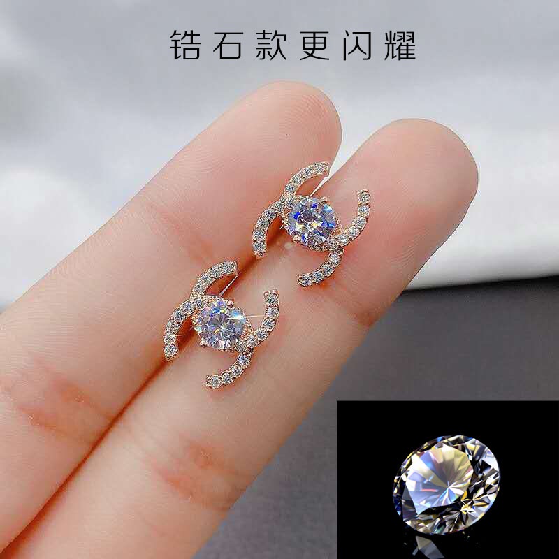 Bông Tai Bạc 925 Đính Đá Zircon Đỏ Khí Chất Lượng Cao Đơn Giản Thời Trang Cổ Điển Cho Nữ
